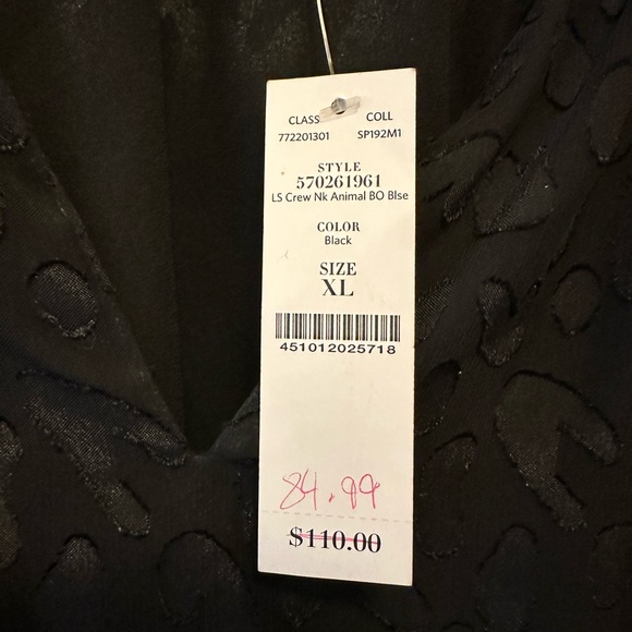 White House Black Market black blouse sheer 3/4  sleeves. Lined  NWT - Picture 4 of 8